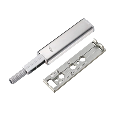 Push universal Titus